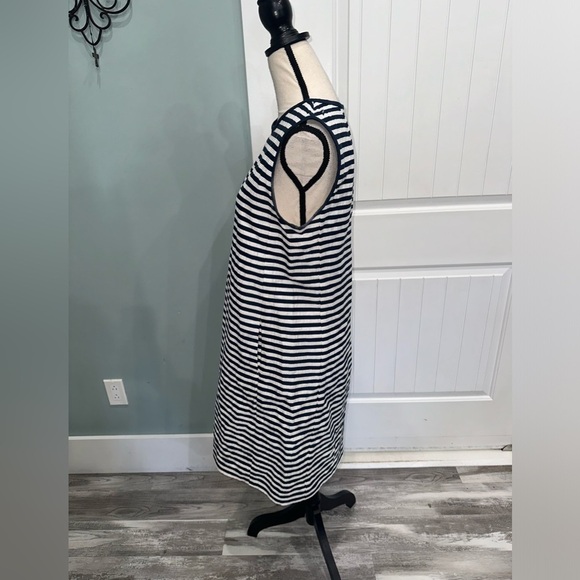 ‘S Max Mara Navy/White Striped sleeveless sheath dress size 10 - Picture 4 of 6